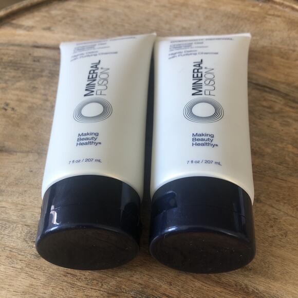 (2) Mineral Fusion Overnight Renewal Charcoal Gel Moisturize Cleanser 7 ozvb - Picture 5 of 6
